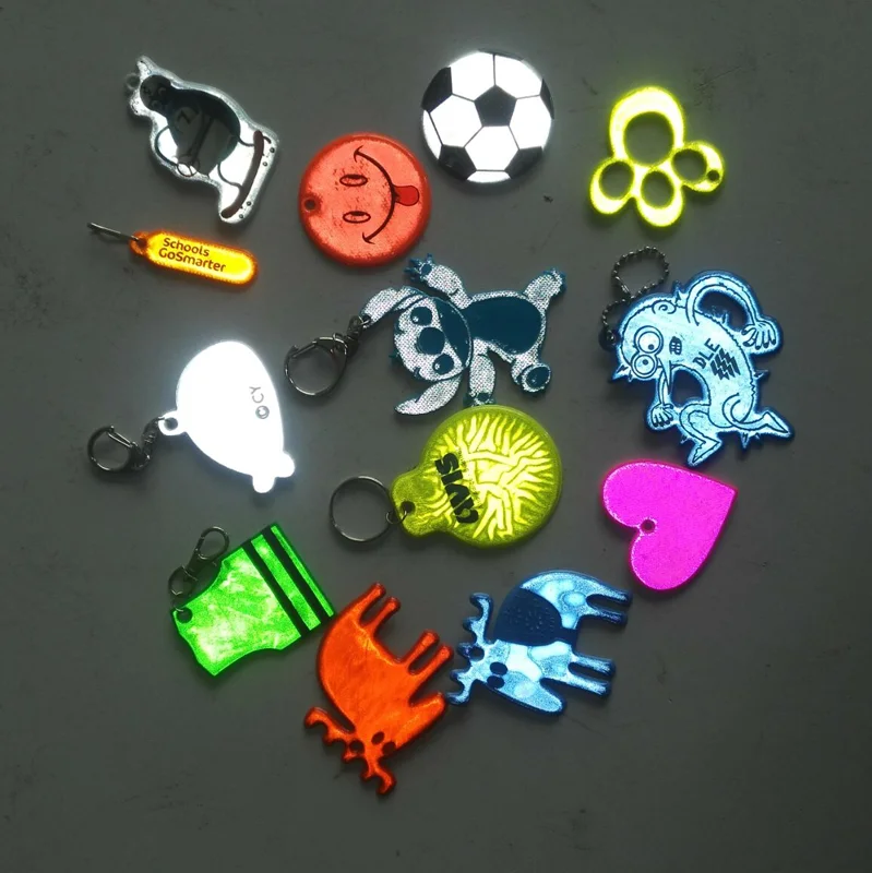 hot sale innovative inflatable plastic PVC car shape fashion cute cartoon reflective keychain pedestrian safety reflector hanger