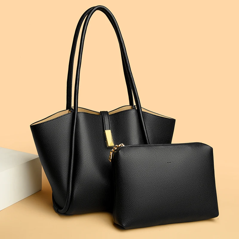 極美品 narifuri Super hard tote bag 2way Love-Quilted-Waterproof-Nylon-