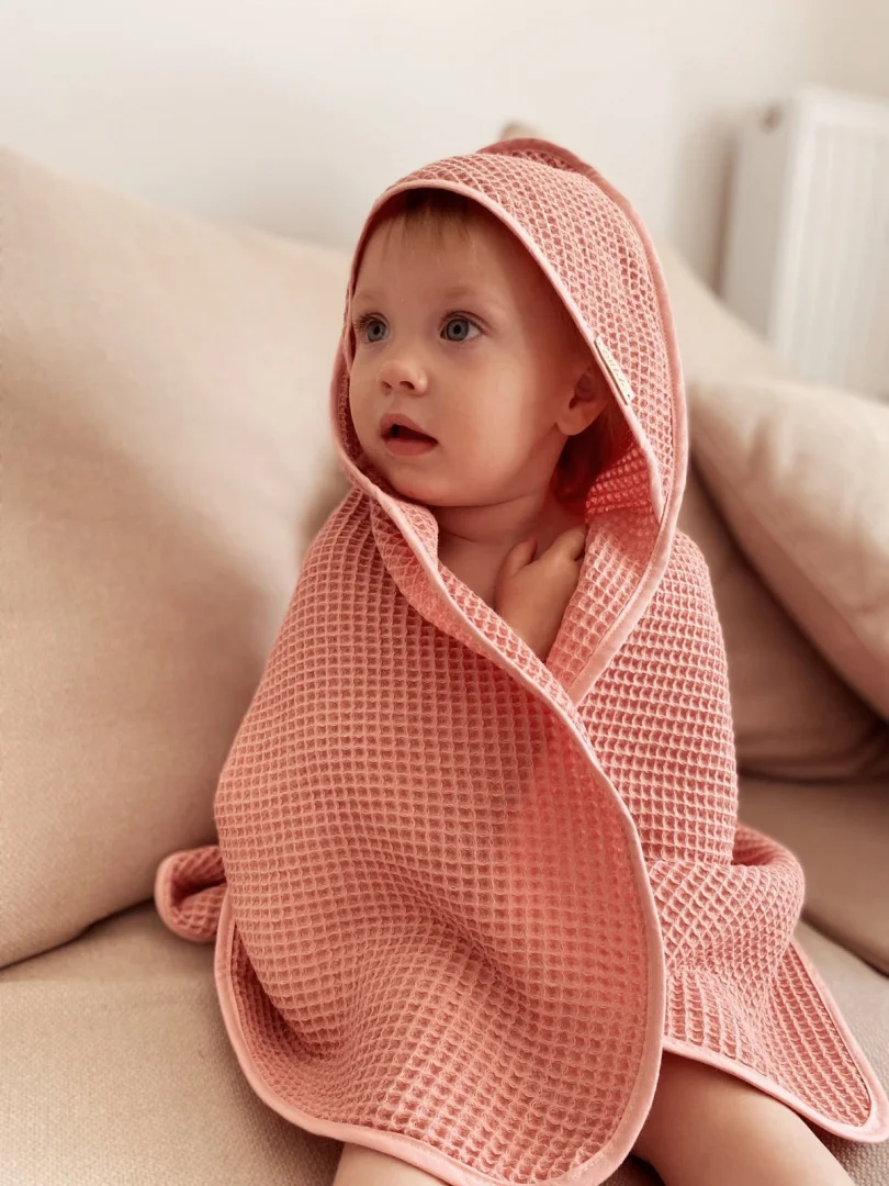 High Quality Waffle Towel Cotton Kids Towel Stock Color Waffle Hooded Baby Towel factory