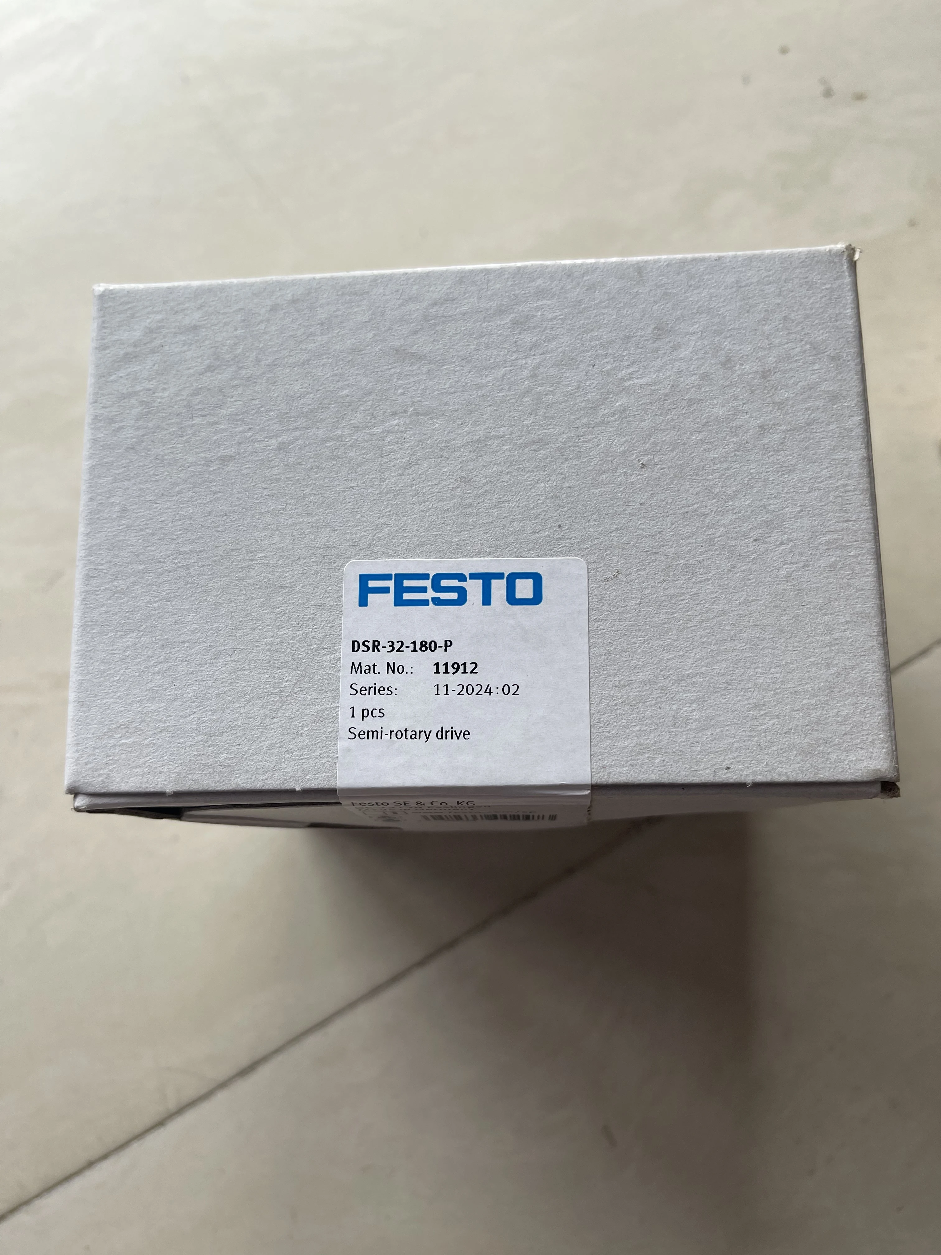 FESTO Semi-Rotary Drive DSR-32-180-P FESTO Semi-Rotary Drive DSR-32-180-P