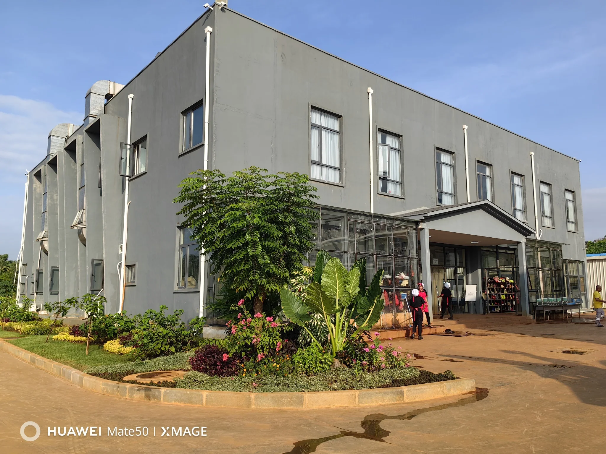 Prefabricated Hotel Building Construction Steel Structure Apartments Prefab Hotel Building