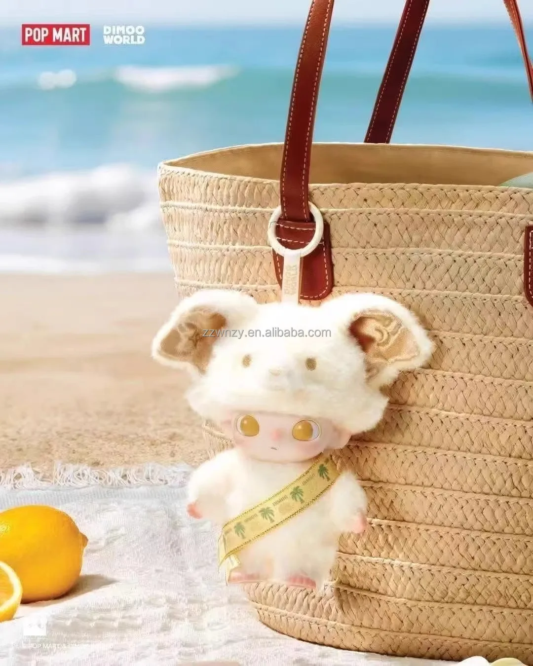 DIMOO ELEPHANT IN MOONLIGHTキーホルダー付きぬいぐるみ DIMOO IN MOON LIGHTキーホルダー付きぬいぐるみ - メルカリ