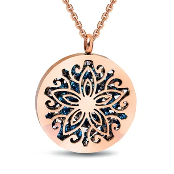 Vintage Palace Rose Gold Round Hollow Out Carved Flower Necklace Hotsale Stainless Steel Round Crystal Flower Pendant Necklace