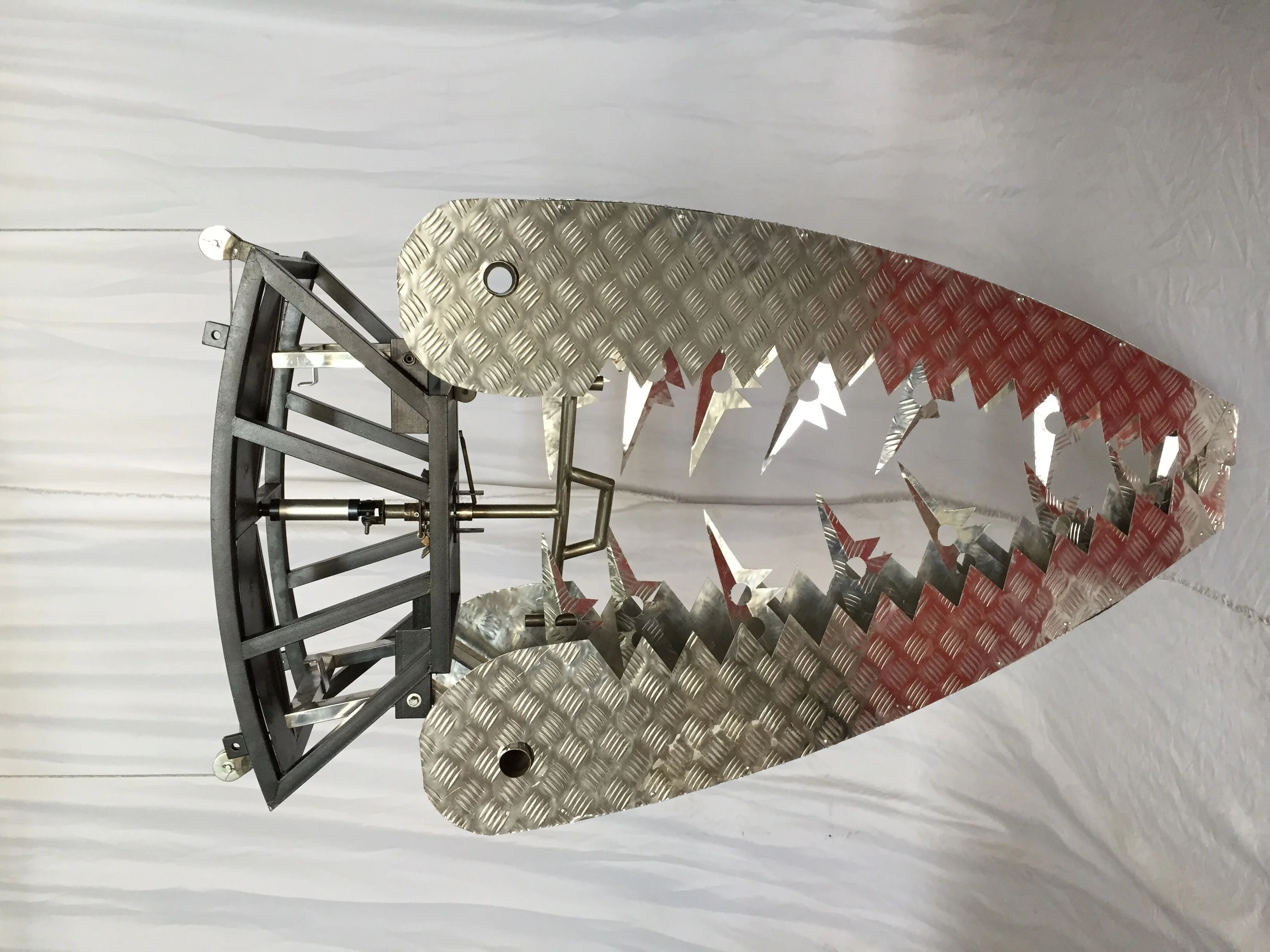 Оборудование для съемки иллюзии из магической сцены «Челюсти смерти»