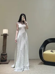 Bettergirl 2026 Fashion New French Round Neck White Elegant Dress Sequin Knitted Patchwork Lace Loose Sleeveless Long Dress
