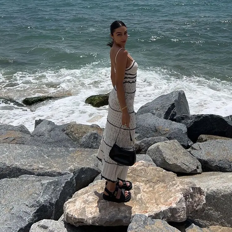 Tw Wholesale Fashion Women Vaction Beach Dresses Ropa de Mujer Knit Cut Out Sling Dress