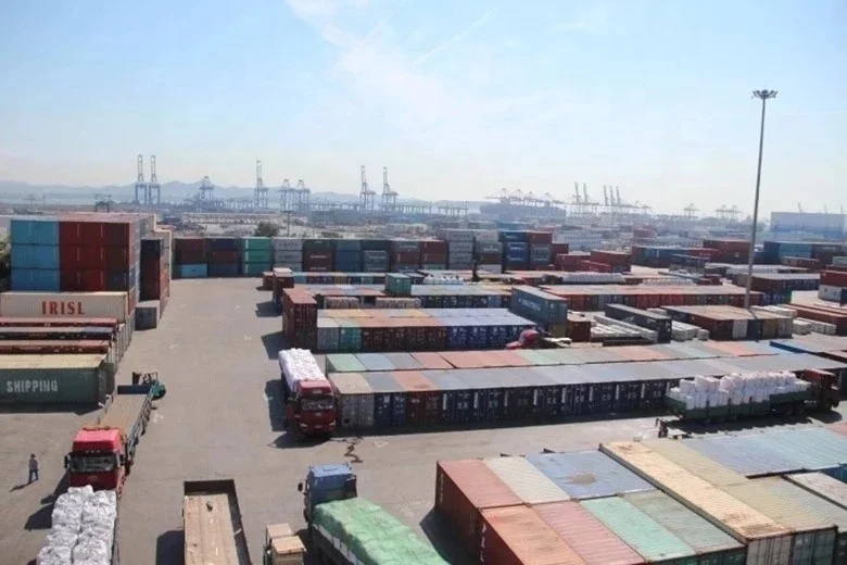 Заводская Самая низкая цена высокое качество CAS 13478-10-9 обработка воды хлорид железа