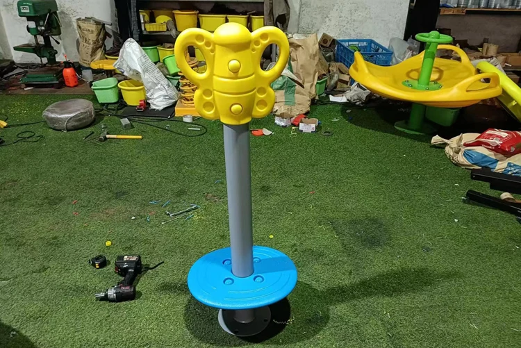 Factory Customized Colorful Children's Rotating Butterfly Seat Play Equipment For Parks And Kindergartens