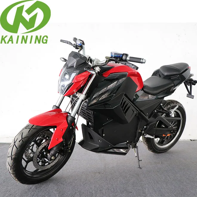 Gallery Detail: Adult Powerful Motorcycle