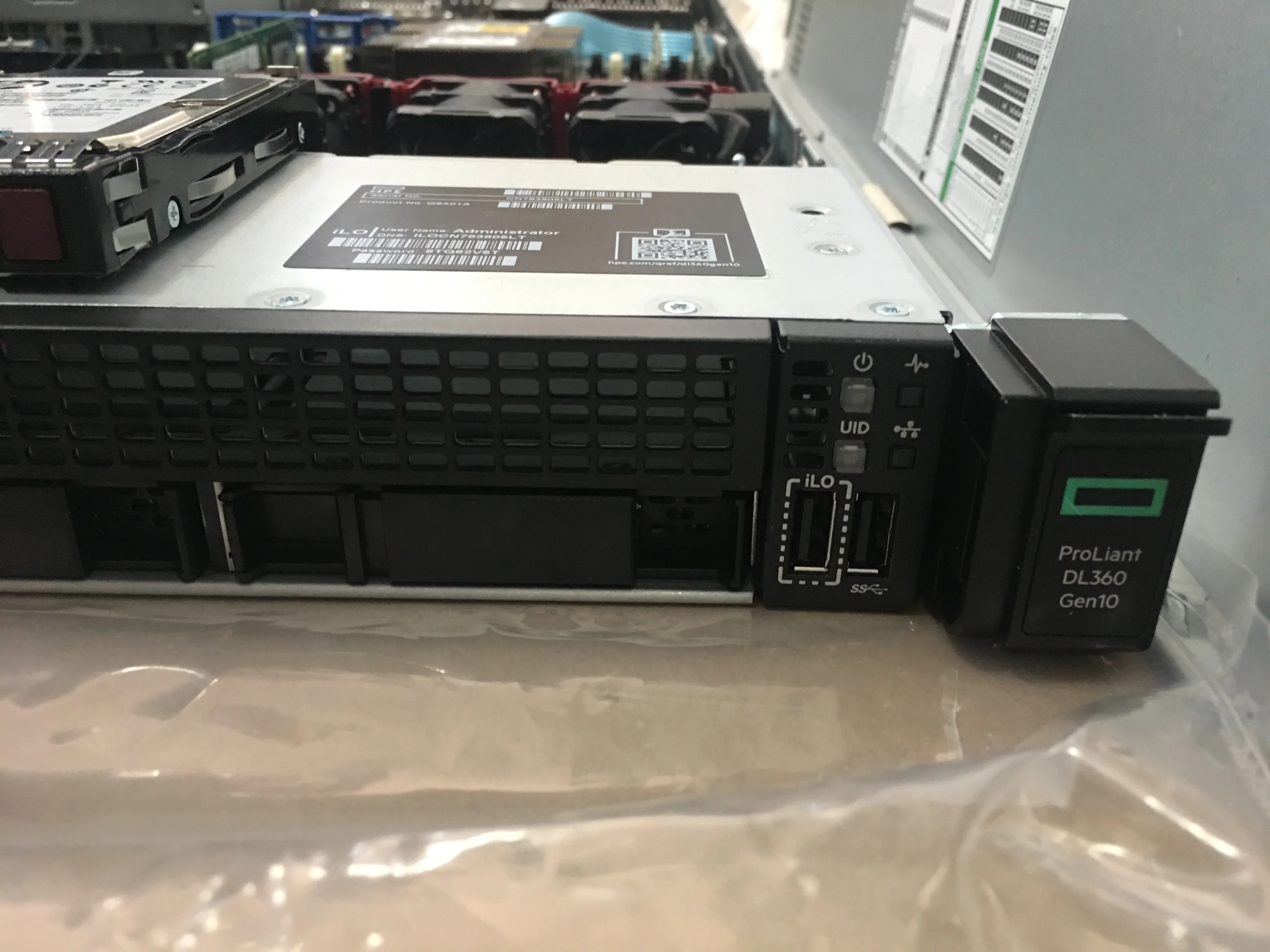 HPE ProLiant DL360 Gen10 Inter GOLD 6236 3.0GHz 8SFF 800W1Uラック