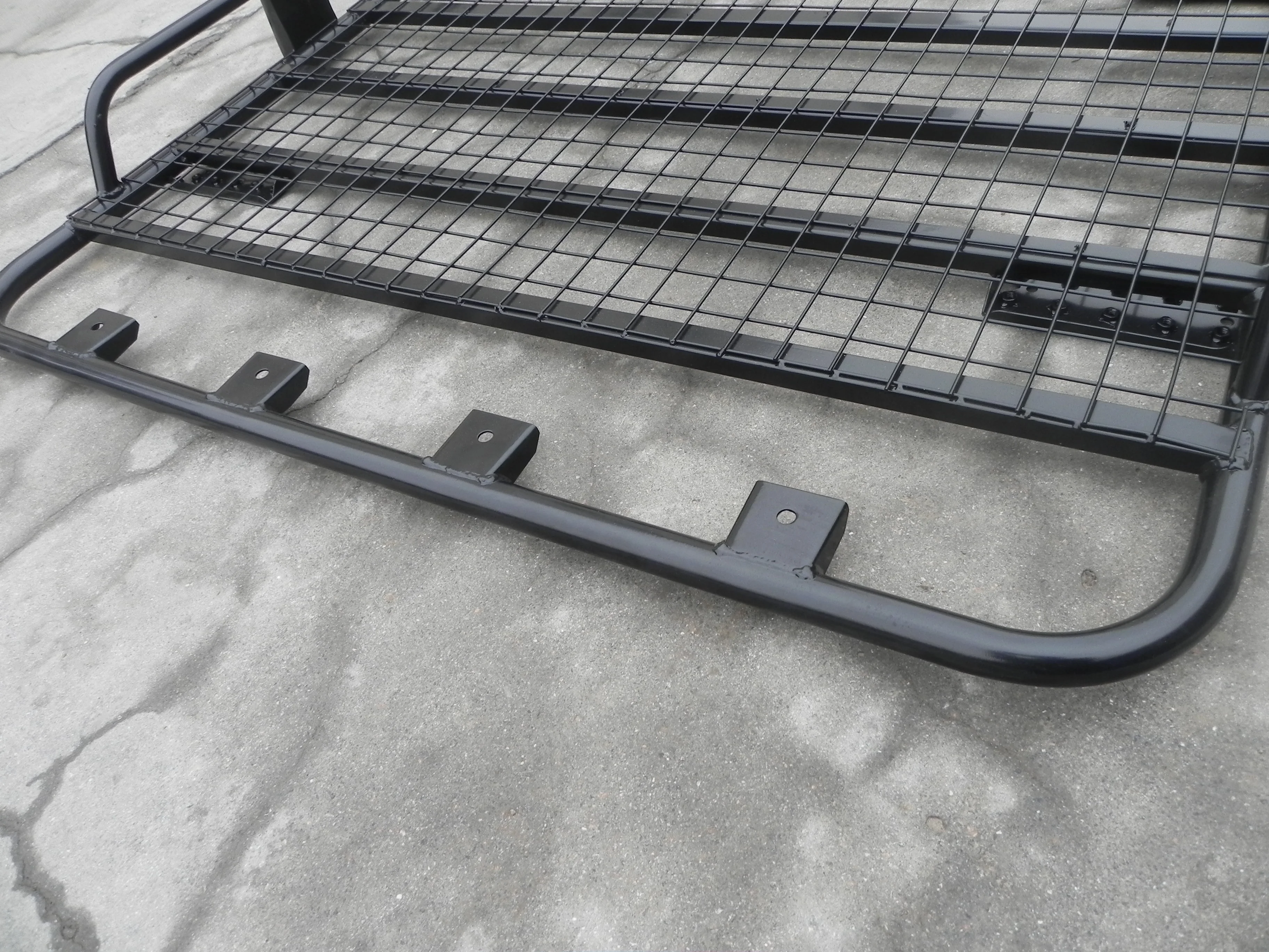 Customized Model NEW MODEL Top Quality Durable Roof Rack for Hilux Vigo 4x4