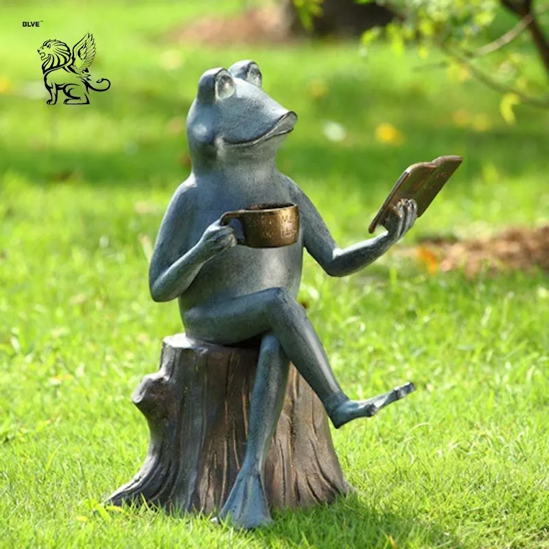 現代動物屋外池装飾メタルアートガーデンビッグブロンズカエル像彫刻