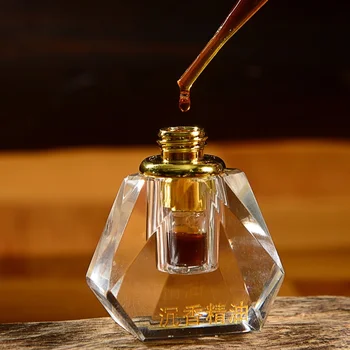 100% Pure Natural Traditional Distillation Vietnamese Agarwood Extract Oud Agarwood Essential Oil Fragrance Oil