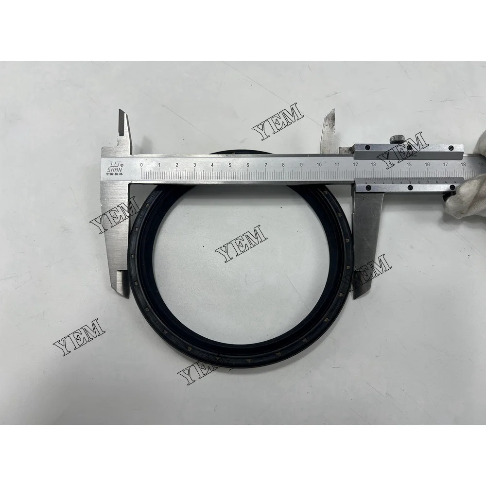 F2L2011 Crankshaft Rear Oil Seal for Deutz Diesel Tractor Motor Engine for Deutz Crankshaft Rear Oil Seal