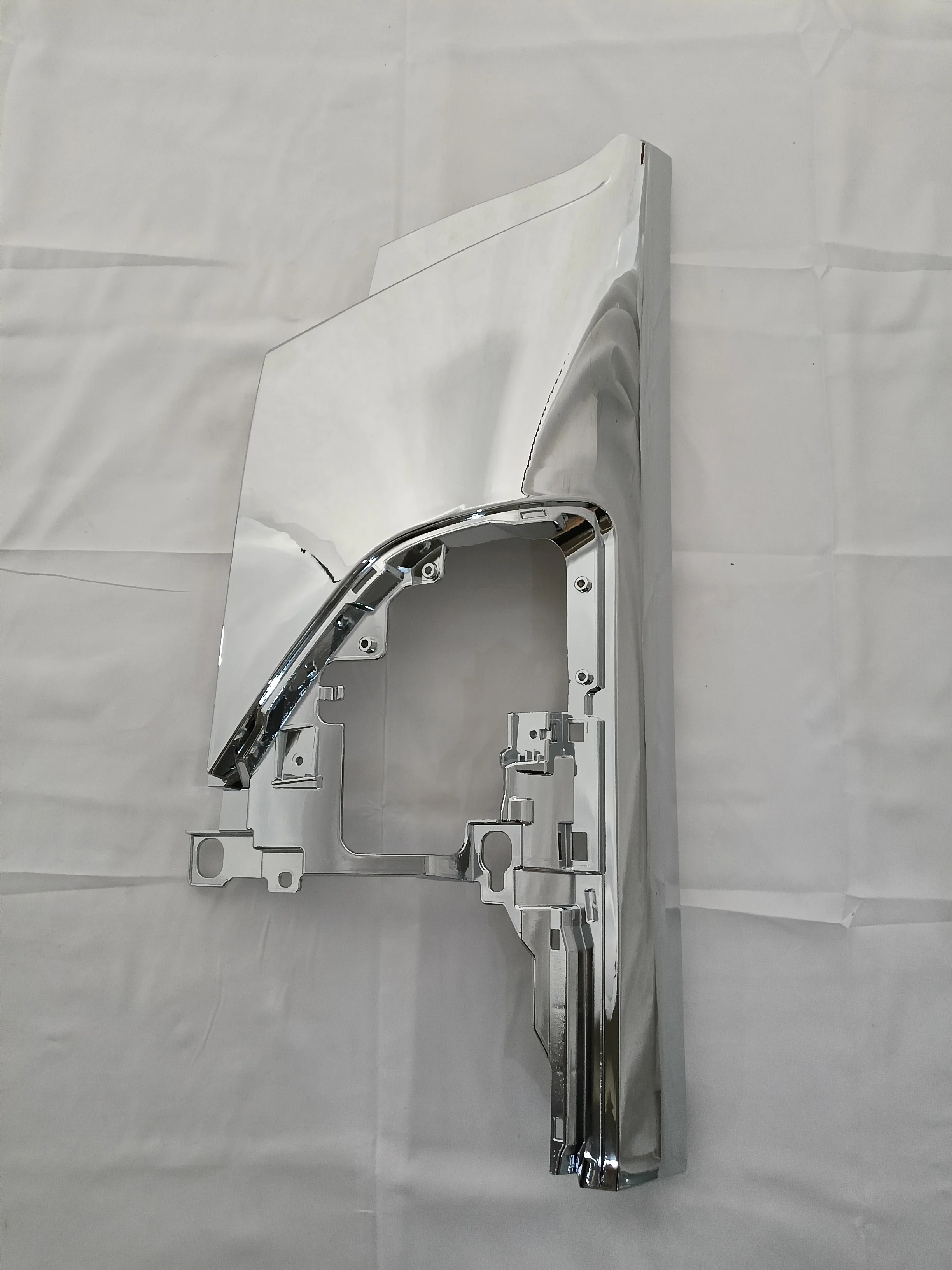 Isuzu FRR Truck Spare Body Parts - High-Quality Corner Panels