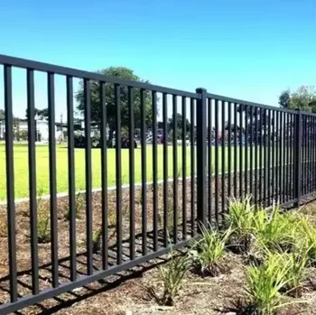 Elegant Wrought Iron Zinc-Coated Fence for Garden Use