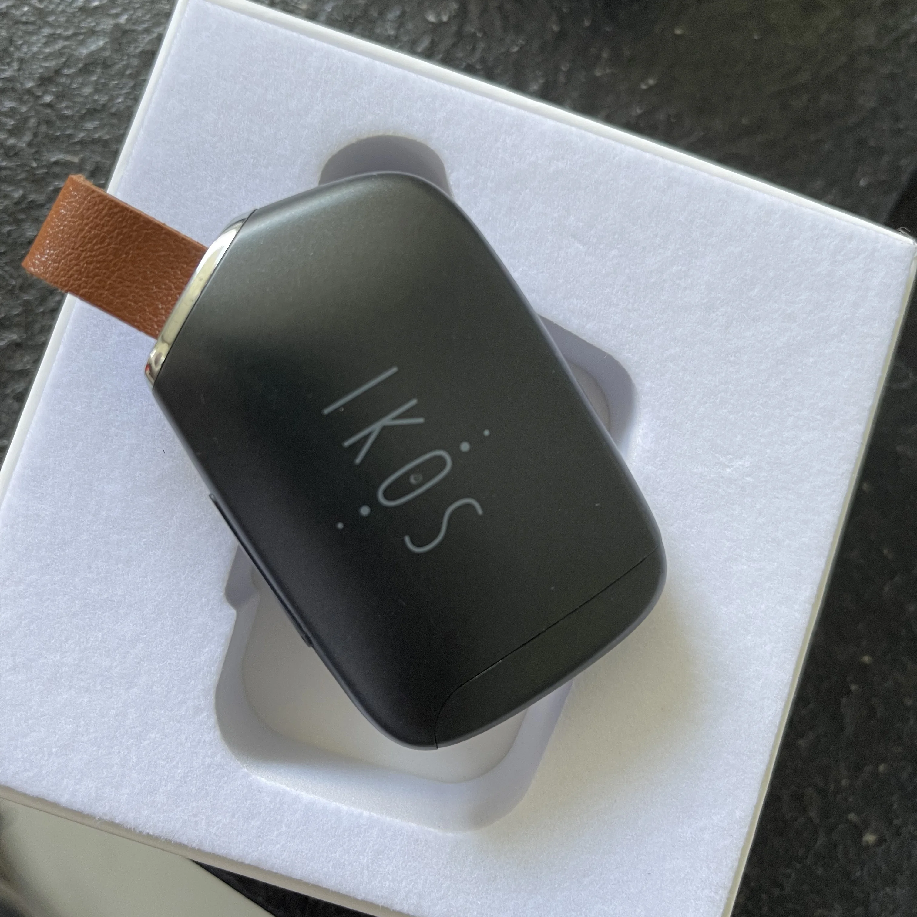 IKOS iPhone用デュアルSIMカードアダプター k1S - ブラック