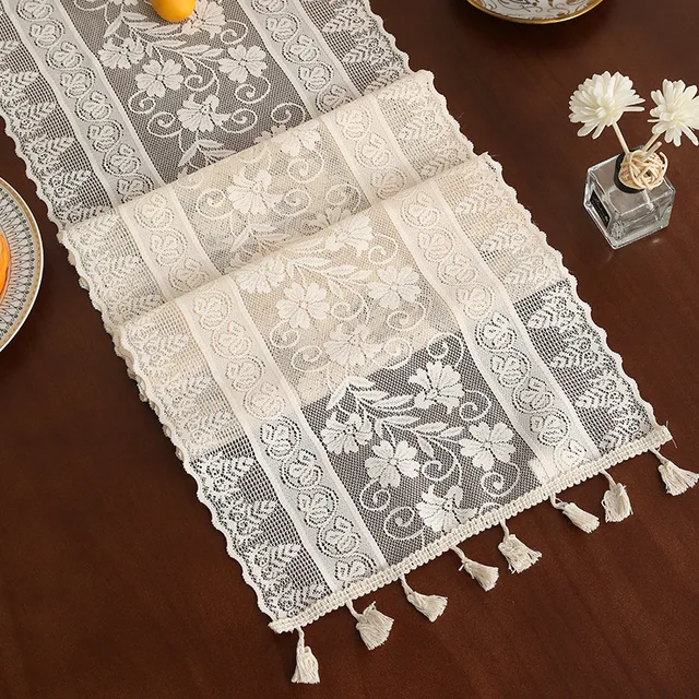 Retro American Hollow Lace Table Runner Coffee Table TV Cabinet Dining Table Crochet Pastoral Cover Towel Cross-Border Amazon Wh