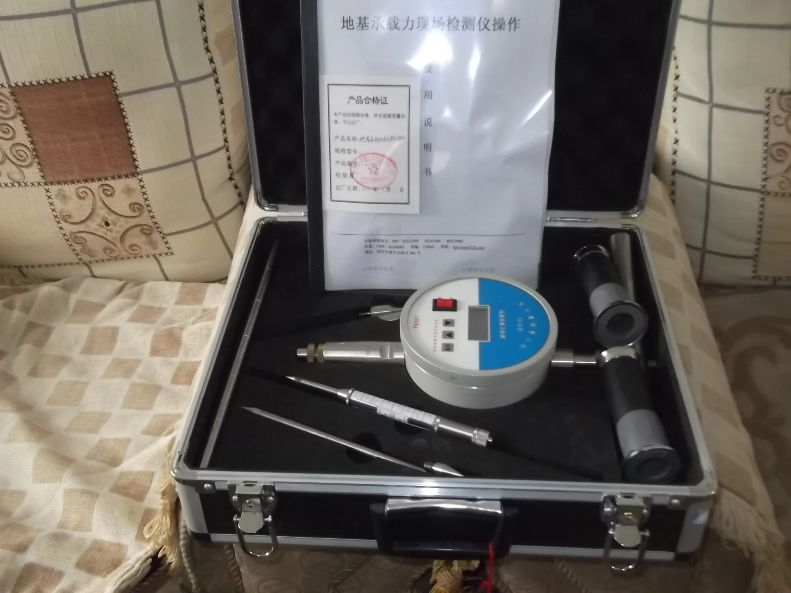 C027 Pénétromètre à cône statique numérique