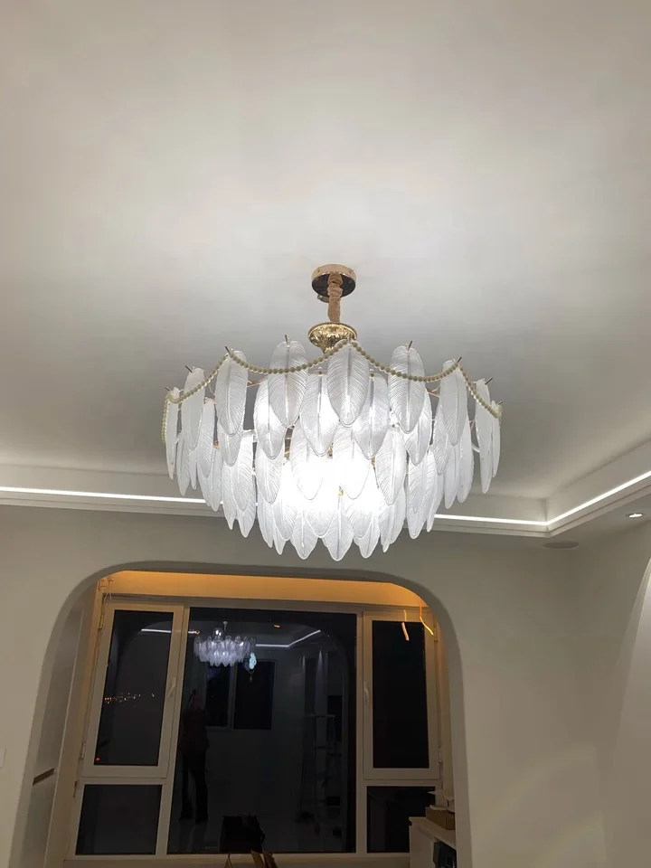 New European Style Creative Design Feather Indoor Lighting Decoration Super Bright Pendant Light Dining Pendant Light
