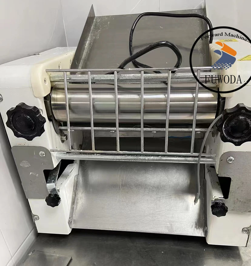 Industry Dough Roller Sheeter Bakery Equipment Machinery Pizza Machine