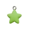 Estrellas esmeriladas de resina verde hierba