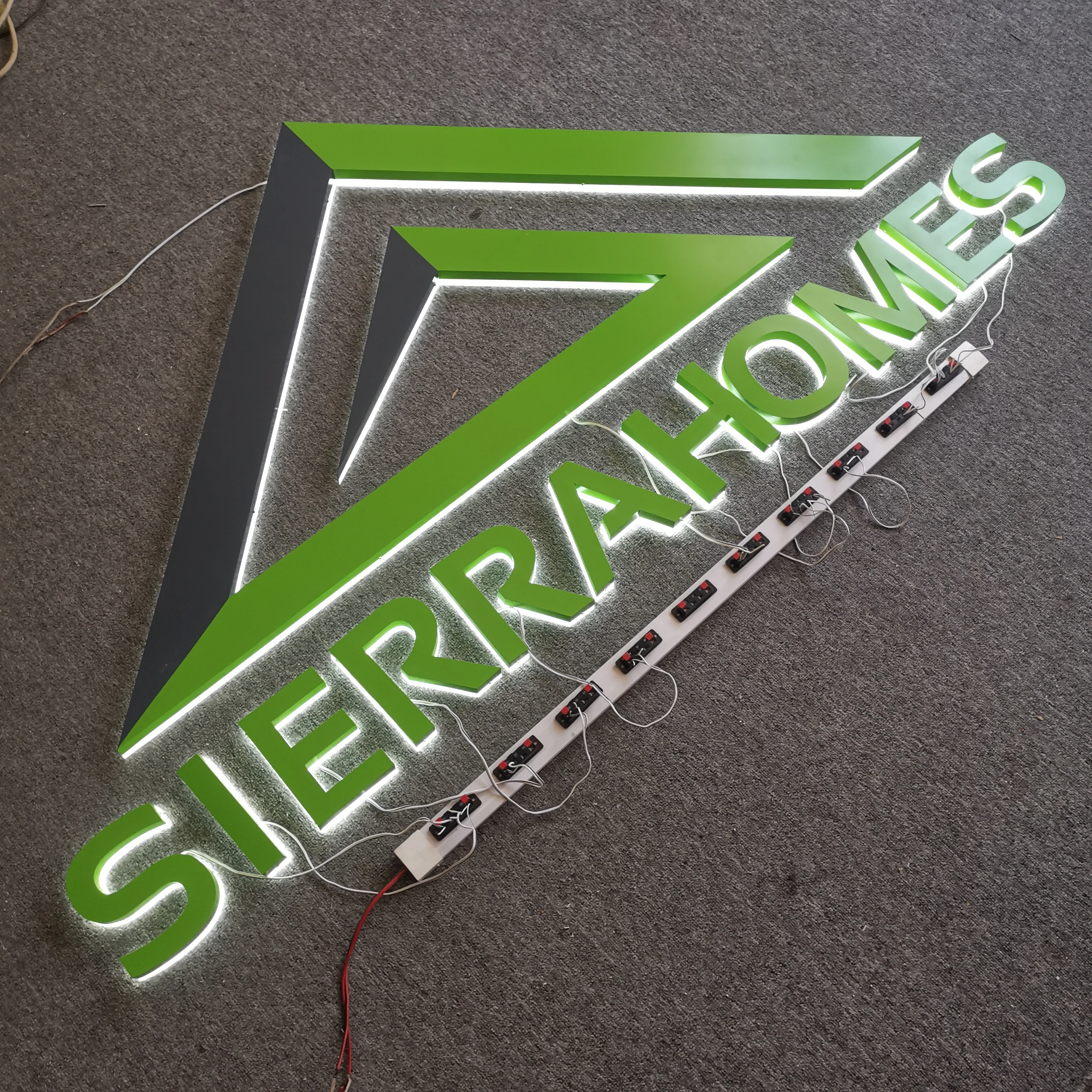 High Quality Easy Wall Mounted LED  Reversed Stainless Steel Company Brand Name LED  Backlit Letter Sign