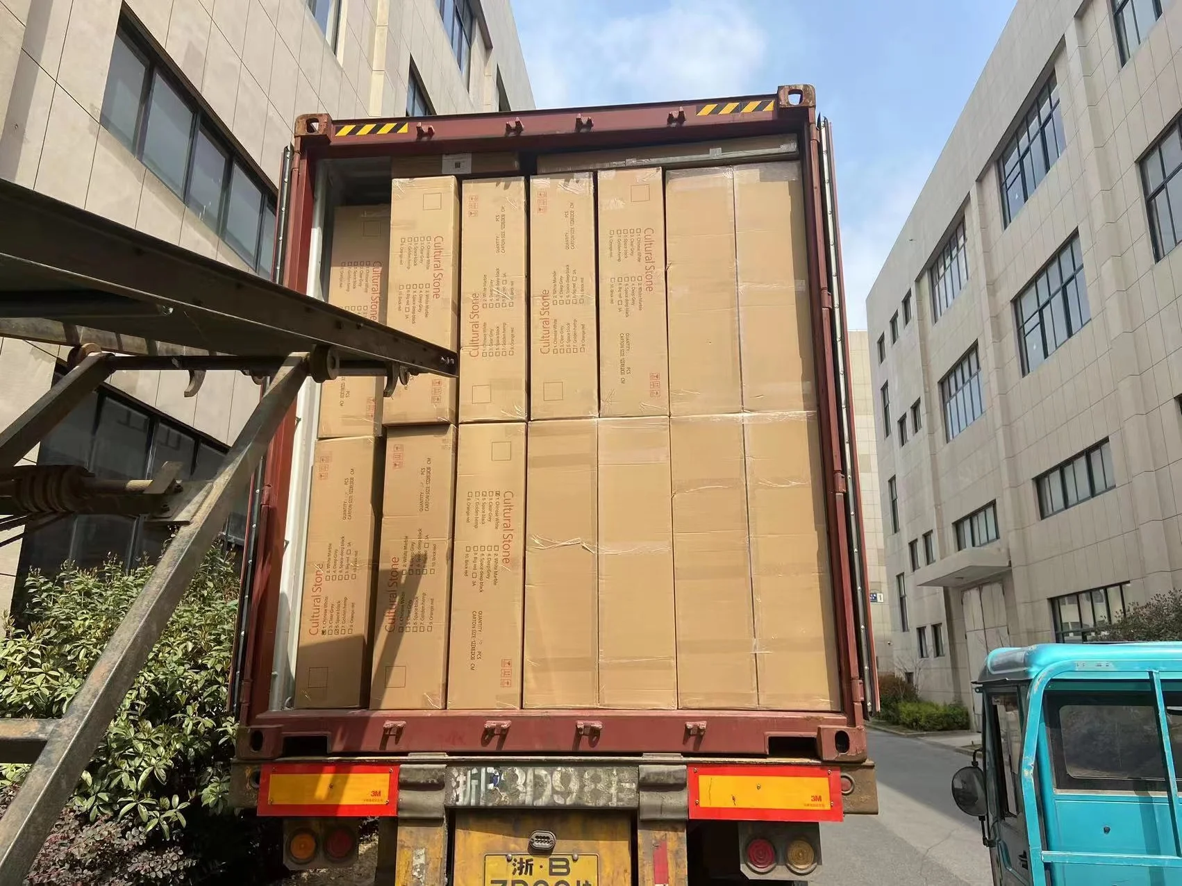 product-1-1 product-1-1