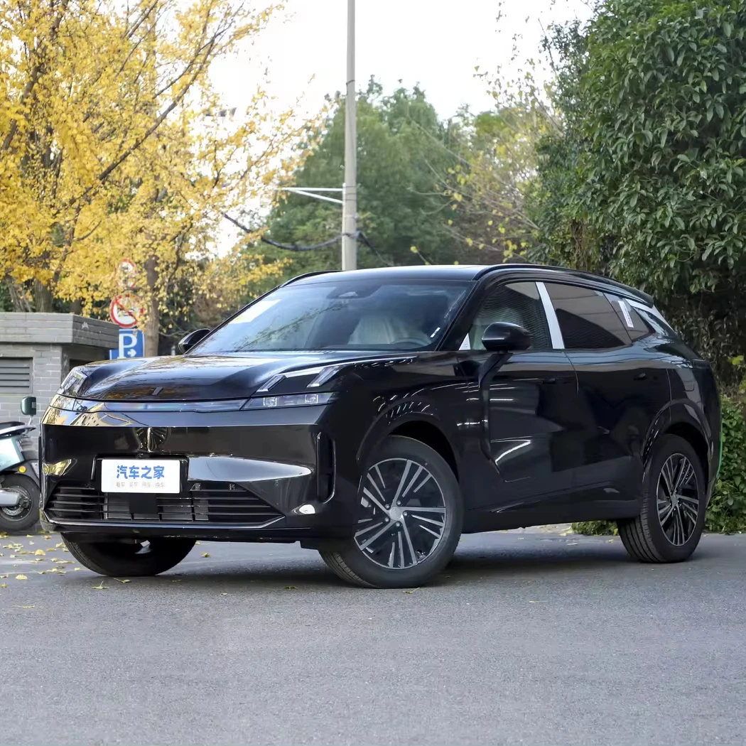 automotive-lynk-co-08-phev-2024-1-5t-emp-spot-new-energy-vehicle-long