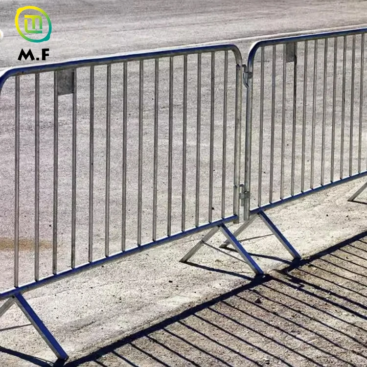 Barrière de sécurité pour le contrôle de la foule à l'extérieur d'un concert