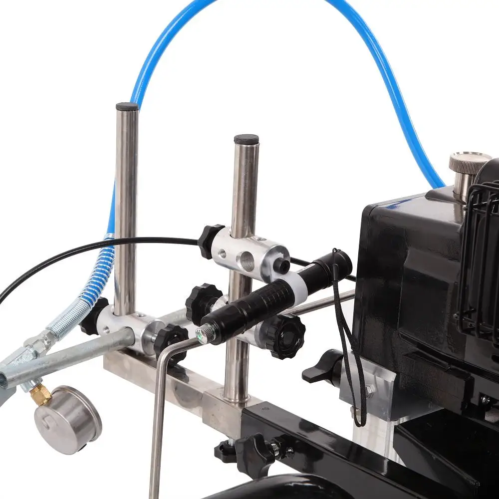 LS 860 Track and Field Equipment with Easy Maintenance New Pump and Engine for Road Marking Machine Use