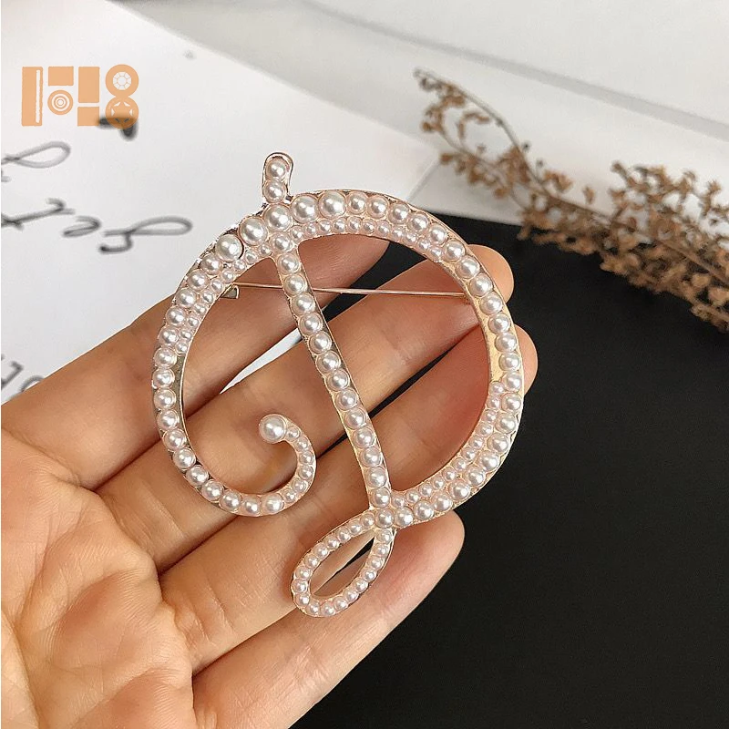 Broche Lettre Dorée Initiale Strass - Bijou Élégant Pour Mariage, Affaires Et Cadeaux