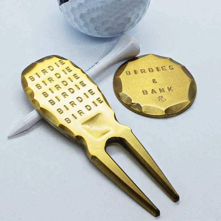 New Product No Mold Fee Golf Divot Tool Repair Fork Custom Engraved Logo Ball Maker Handmade Edge Golf Pitch Fork manufacture