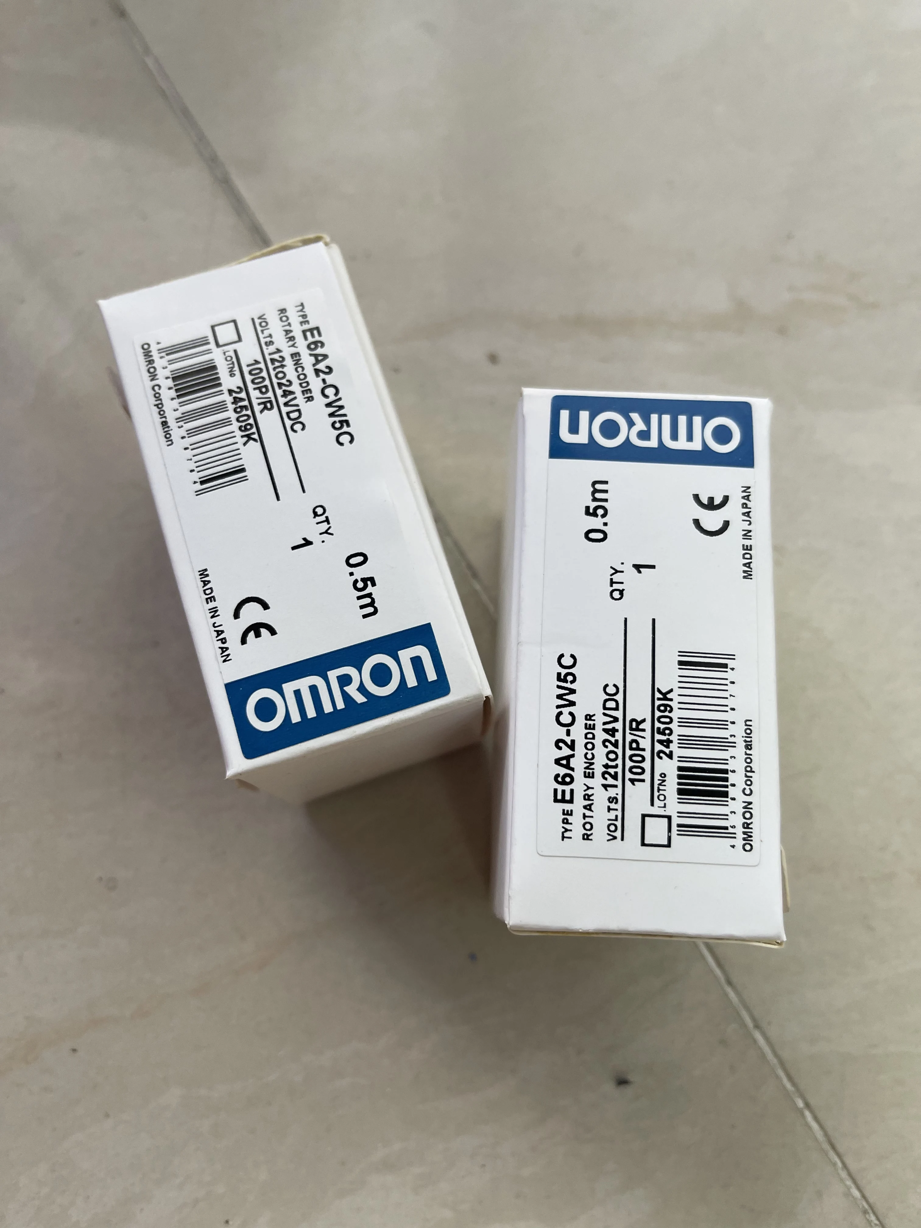 Omron Rotary Encoder E6A2-CW5C Omron Rotary Encoder E6A2-CW5C