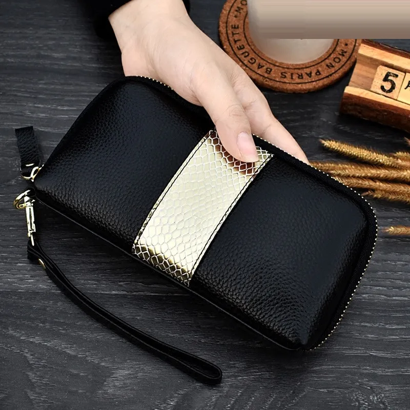 wrist coin purse