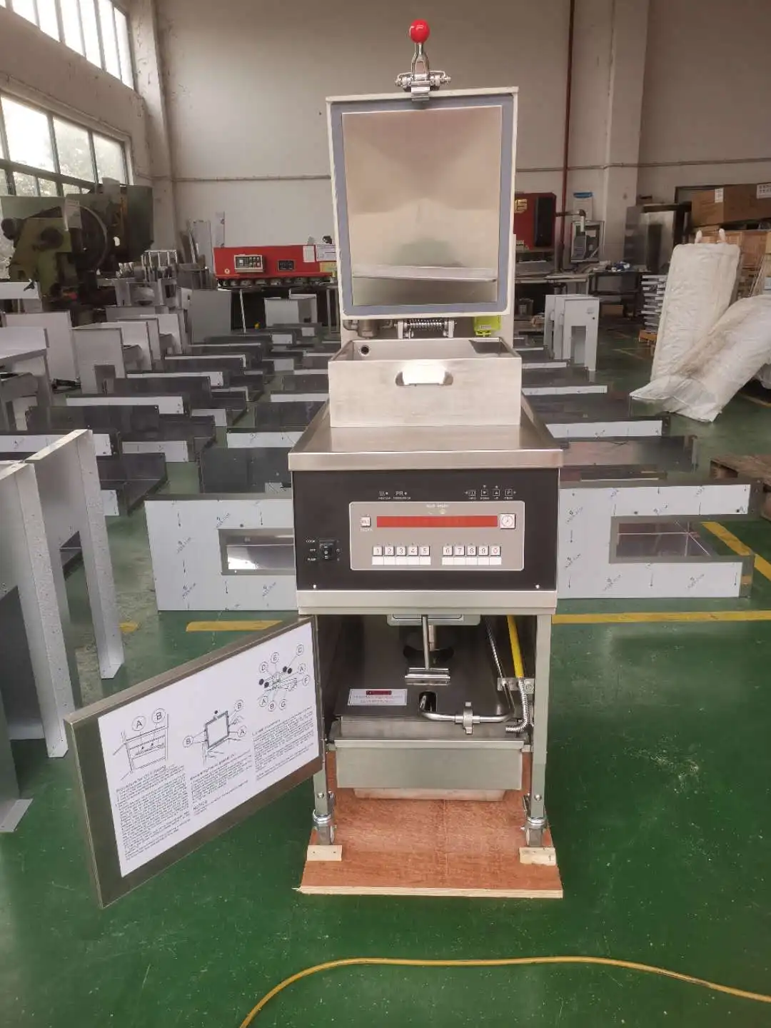 TENSHINE Good Selling Lpg Largest Chicken Hochdruckfritteuse High Price Parts Henny Penny Pressure Fryer Kfc
