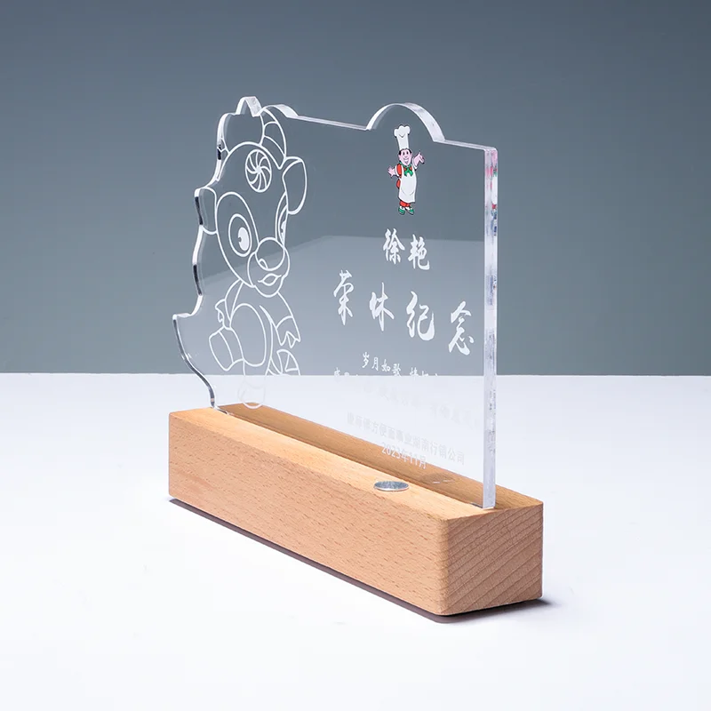 High quality wholesale customized creative design acrylic trophies awards plaques supplier