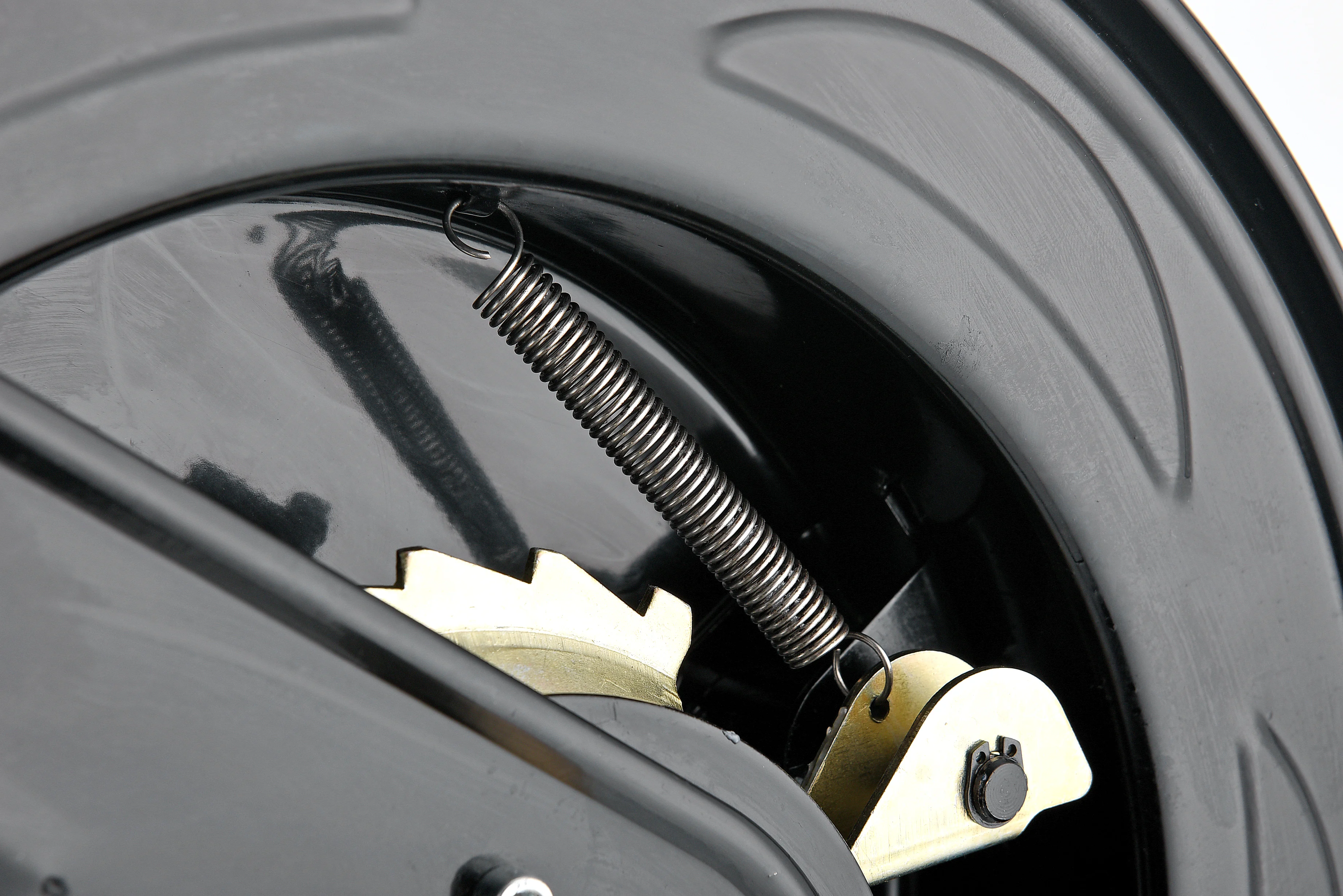 Автоматический выдвижной шланг высокого давления для полива сада