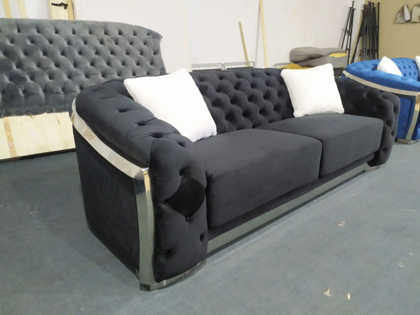Luxury Home Furniture Sofa With Pillows Stainless Steel Frame Canapes
