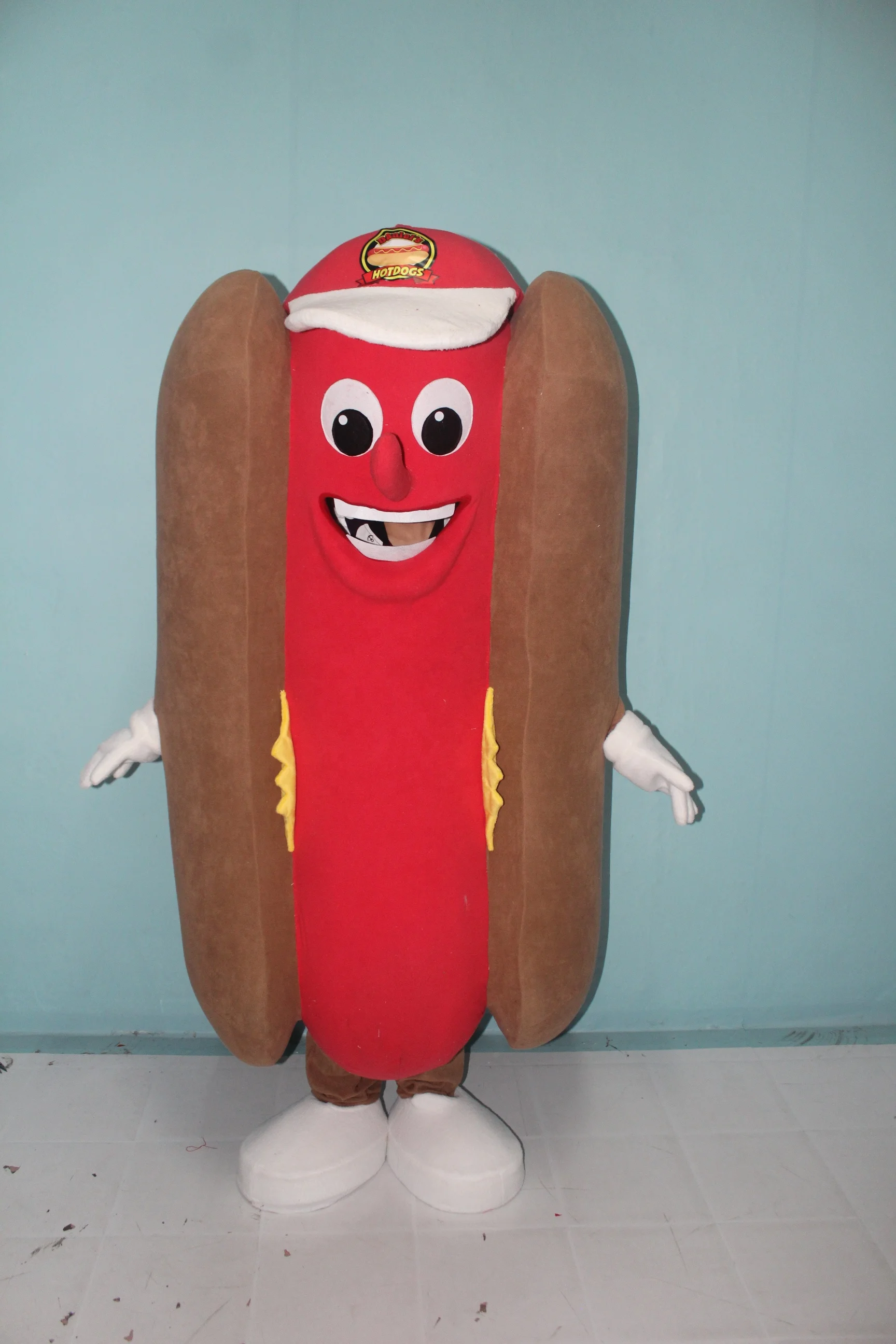 Celebrations Ketchup Hot Dog Costume M/L – Petsense
