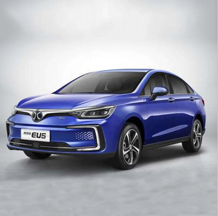 Bauc u5 plus. BAIC eu5. BAIC седан u5. Электромобиль BAIC eu5. BAIC eu5 r500.