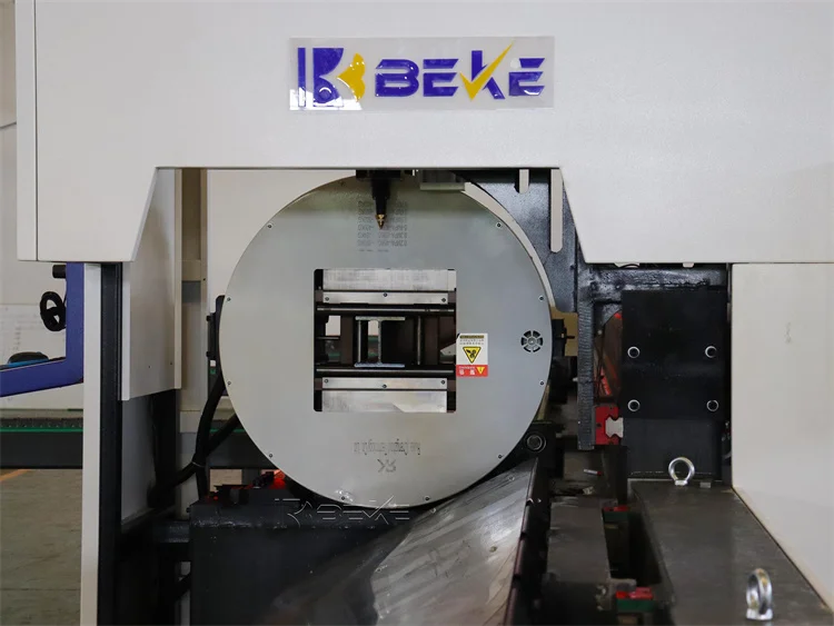 Factory Price Metal Round Square Pipe Tube Fiber Laser Cutting Machine Metal Tube Laser Cutter