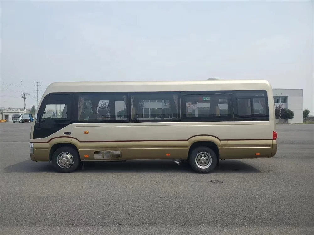 Customized City Buses 7M Passenger Transport Electric Bus Public Transportation 23 Seats Buses Euro 3 Diesel Road Vehicle