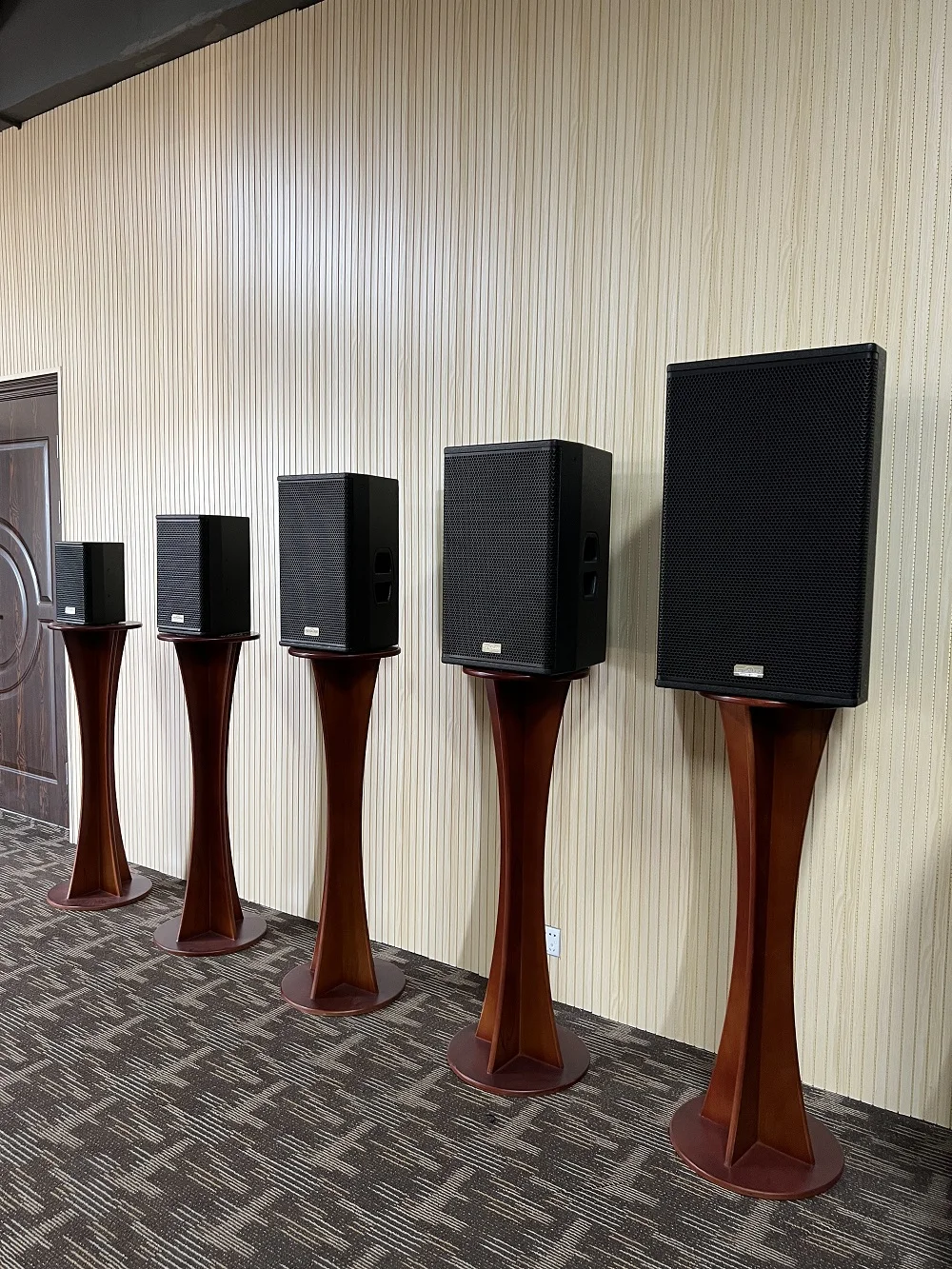 Dragonstage Powerful Theater Installed Sound Equipment Speaker Professional Audio Video 15 Inch 400W Passive Speaker