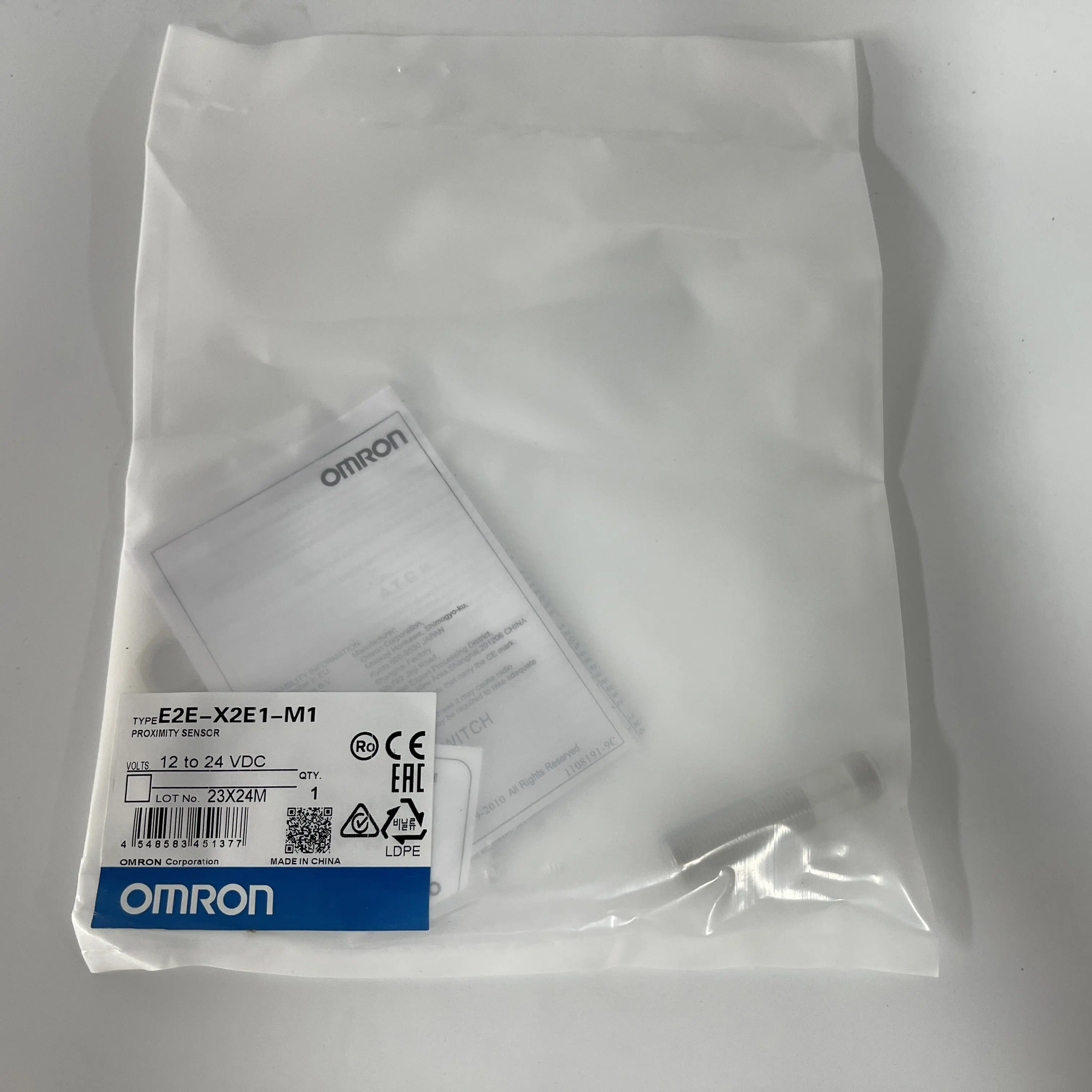 Omron Inductive Proximity Sensor E2E-X2E1-M1 Omron Inductive Proximity Sensor E2E-X2E1-M1