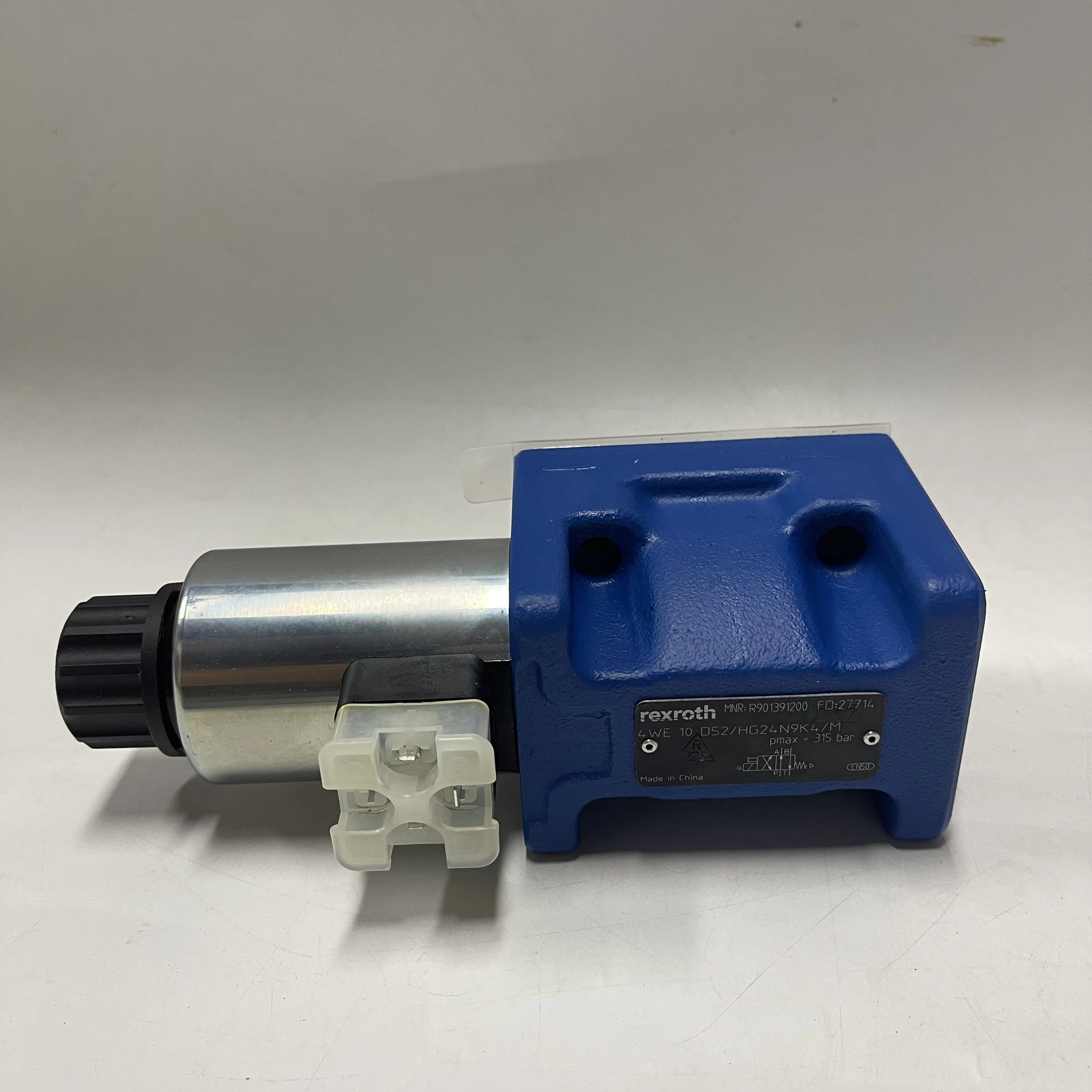 Rexroth Directional Control Valve 4WE 10 D52-HG24N9K4/M