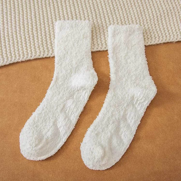 Wholesale Cozy Fuzzy Non Slip Hospital Socks for Women