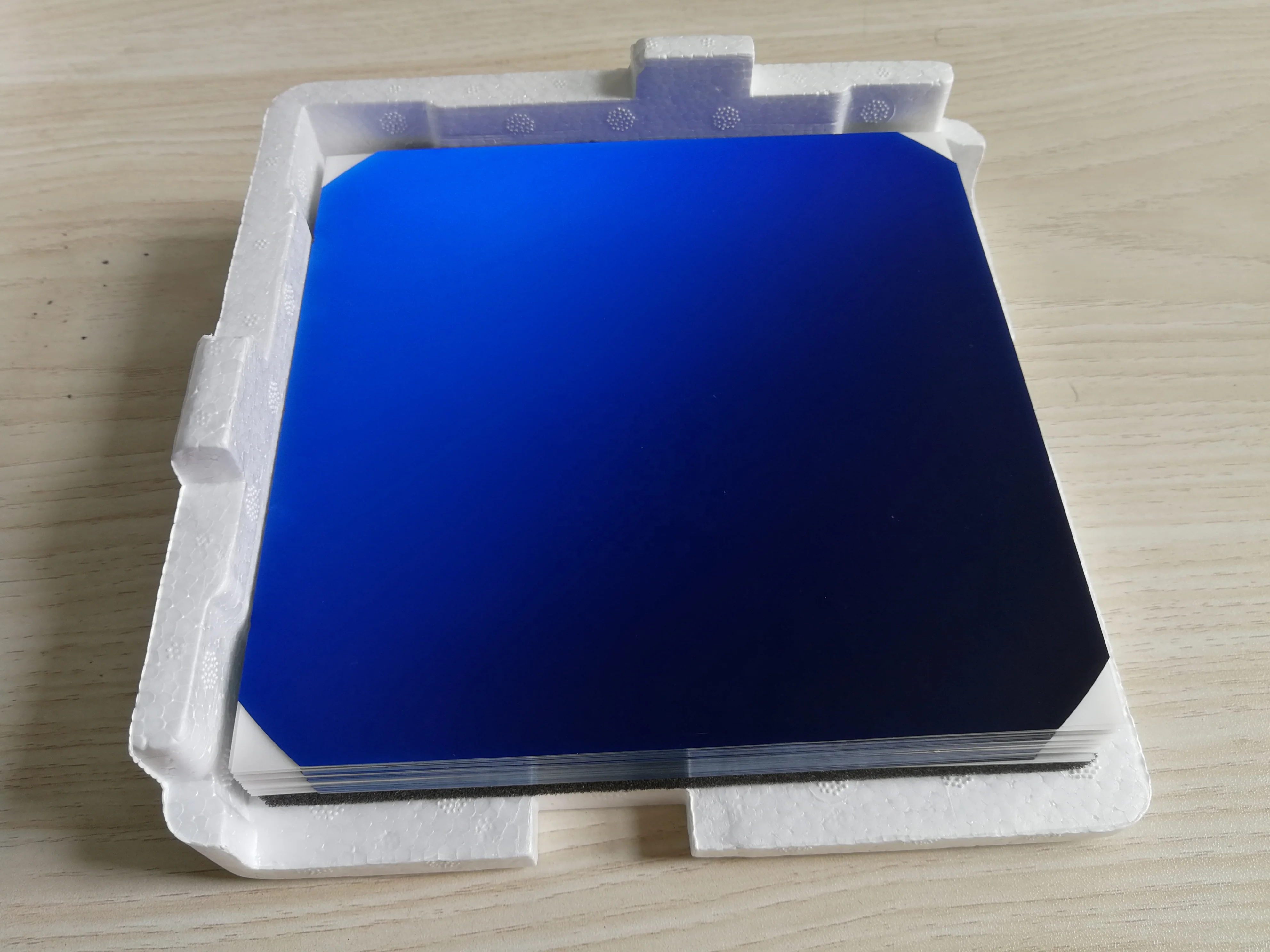 N-образная моно-билицевая солнечная батарея HJT для оптовой