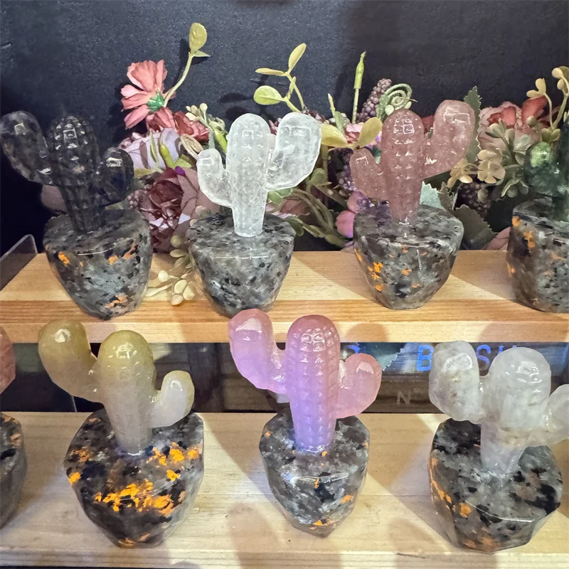 Hot Sale Fengshui Natural Crystals Handmade Craft Healing Stone Yooperlite  Cactus Carving for Decoration