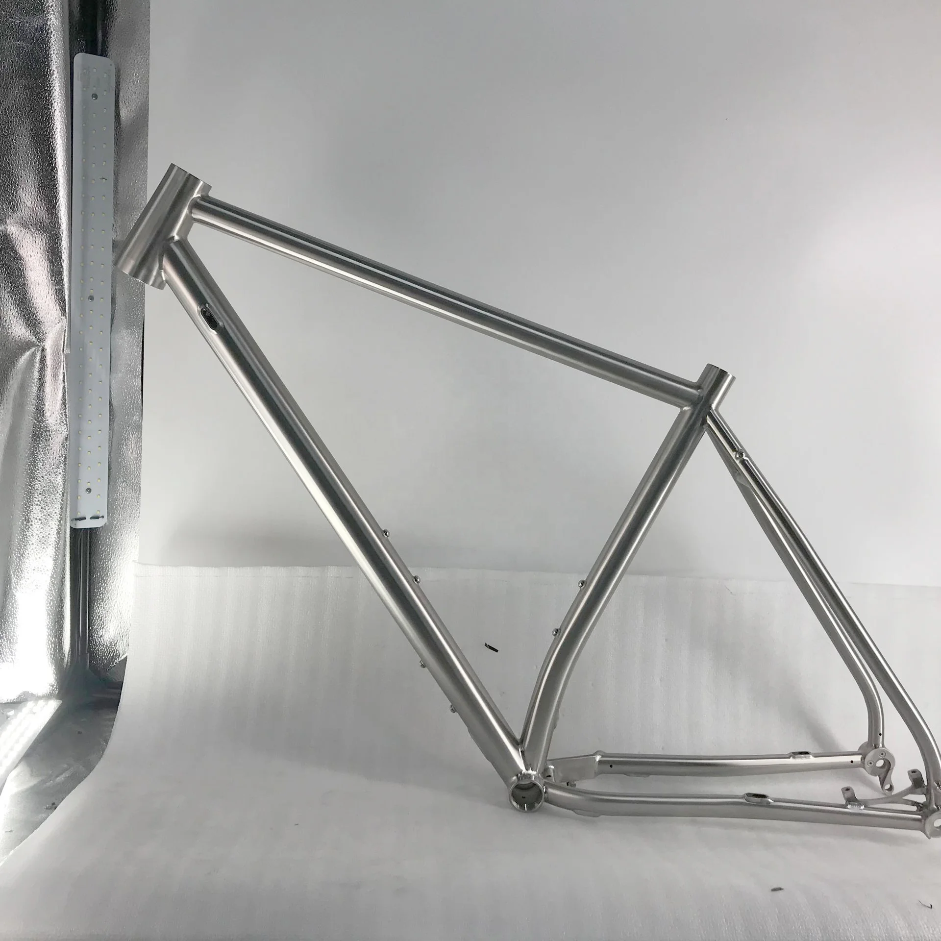 29 mtbハードテールバイクフレームダートトレイル用チタン自転車 